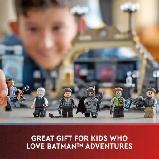 Lego DC Super Heroes 76183 Batcave™: Leszámolás Riddler™-rel