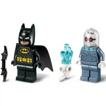 Lego DC Super Heroes 76301 Batman™ és a Batmobile™ vs. Mr. Freeze™