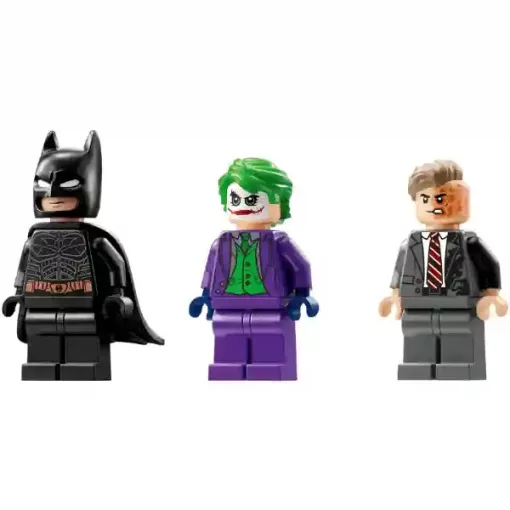 Lego DC Super Heroes 76303 Batman™ Tumbler vs. Kétarc™ és Joker™