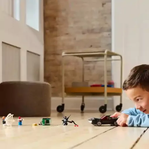 Lego Marvel 76309 Pókember vs. Venom sportautója