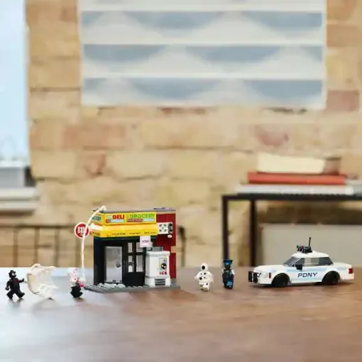 Lego Marvel 76311 Pókverzum: Miles Morales vs. Folt