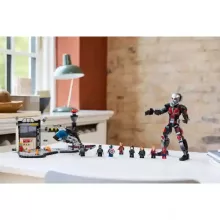 Lego Marvel 76314 Amerika Kapitány: Polgárháború csatajelenet