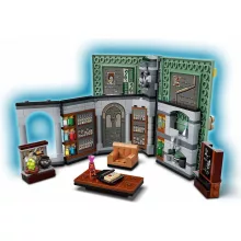 LEGO® Harry Potter™ 76383 Roxfort™ pillanatai: Bájitaltan óra