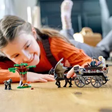 Lego Harry Potter 76400 Roxfort™ hintó és thesztrálok