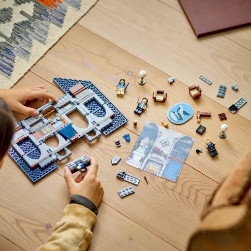LEGO® Harry Potter™ 76411 A Hollóhát ház címere
