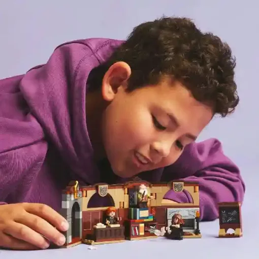Lego Harry Potter 76442 Roxfort™ kastély: Bűbájtanóra