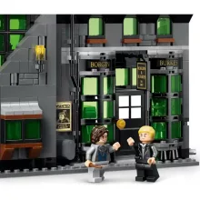 LEGO® Harry Potter 76471 A Zsebpiszok köz™ varázslóboltjai