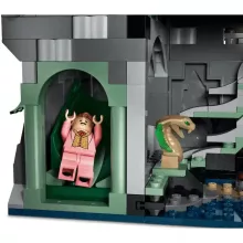 LEGO® Harry Potter 76473 Roxfort™ kastély: Keleti szárny