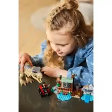 Lego Jurassic World 76975 Menekülés a folyónál a T-Rex dinó elől