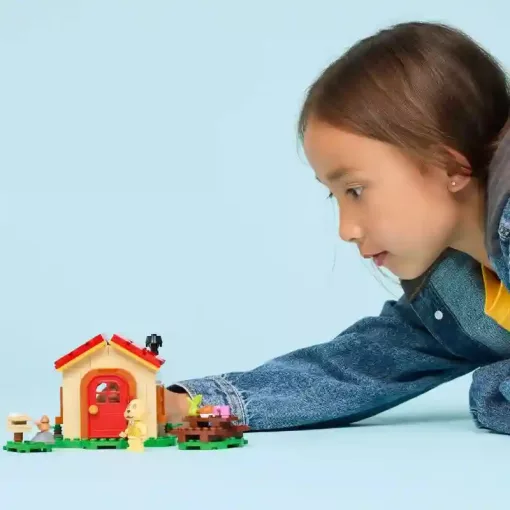 Lego Animal Crossing 77058 Goldie otthonos házikója
