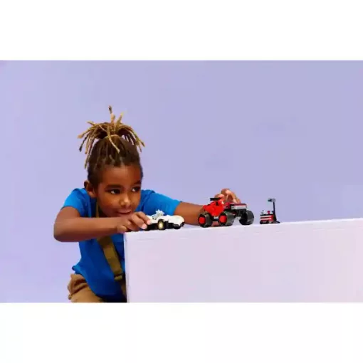 Lego Sonic the Hedgehog™ 77118 Silver autója Knuckles monster truckja ellen