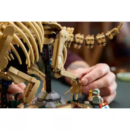 LEGO® Jurassic World 77985 Dinoszaurusz maradványok: Triceratops