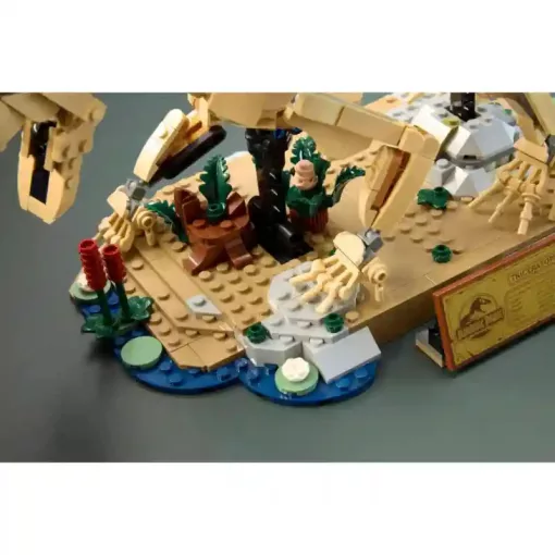 LEGO® Jurassic World 77985 Dinoszaurusz maradványok: Triceratops