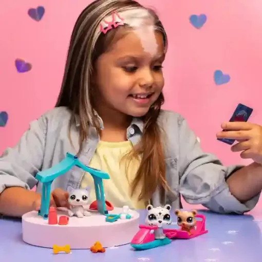 Littlest Pet Shop LPS - Havas nap figurákkal (husky kutya, hópárduc, jegesmedve)
