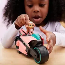 Mancs őrjárat - A szuperfilm: Átalakuló motoros játékszett Liberty és Jr. Patrollers figurákkal, Paw Patrol