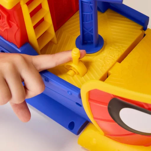 Hasbro Marvel Pókember - Póki interaktív kalózhajója