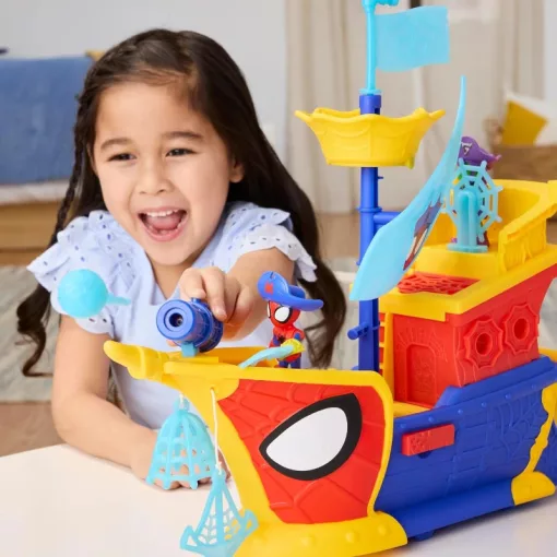 Hasbro Marvel Pókember - Póki interaktív kalózhajója