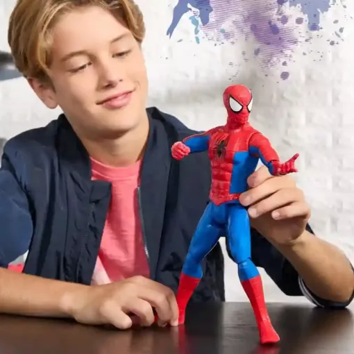 Hasbro Marvel Spider-Man Titan Series - Pókember akciófigura