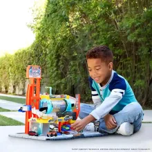 Mattel Matchbox Spin Cyclone autómosó játékszett kisautóval