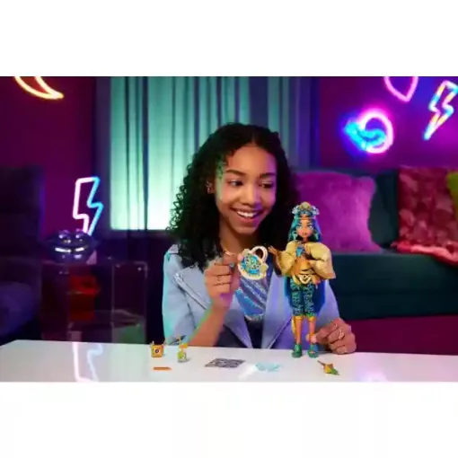 Mattel Monster High Monster Fest Cleo De Nile baba kiegészítőkkel