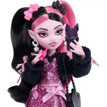 Mattel Monster High Draculaura baba kiegészítőkkel
