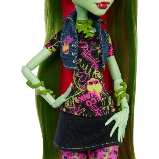 Mattel Monster High Boo-Riginal Creeproduction Venus McFlytrap baba kiegészítőkkel