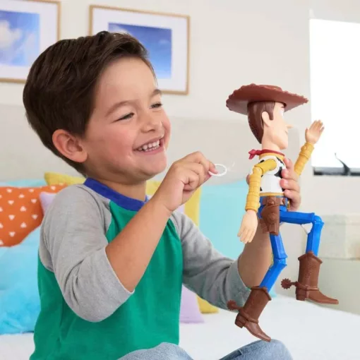 Mattel Toy Story 5 Woody interaktív futó akciófigura