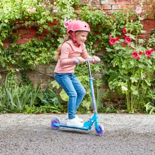 Disney Stitch fémvázas összecsukható kétkerekű gyerek roller lábfékkel, LED világítással