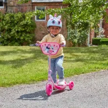 Disney Minnie egér fémvázas háromkerekű gyerek roller LED világítással