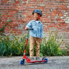 Marvel Pókember fémvázas összecsukható kétkerekű gyerek roller lábfékkel, LED világítással