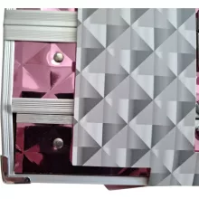 MYA Cosmetics sminkkészlet hordozható kofferben (csomagolássérült-új)