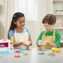 Hasbro Play-Doh interaktív sütő gyurmakészlet