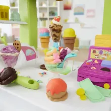 Hasbro Play-Doh interaktív fagyis kocsi gyurmakészlet