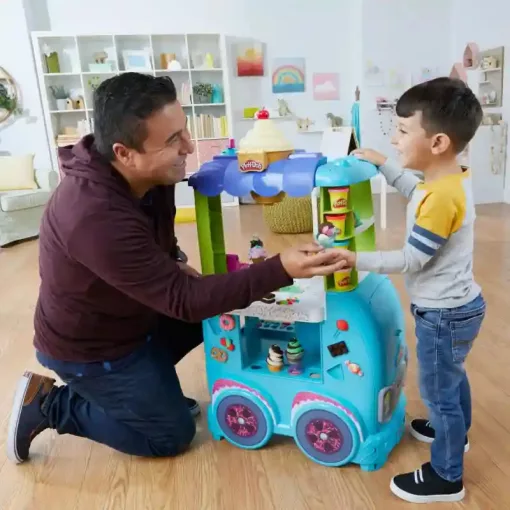 Hasbro Play-Doh interaktív fagyis kocsi gyurmakészlet