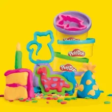 Hasbro Play-Doh 24 tégelyes színes gyurma készlet formákkal