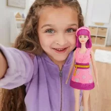 Hasbro Play-Doh Barbie divattervező gyurmakészlet babával - Szívek és frizura