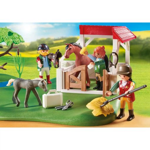 Playmobil 70978 Lovas farm