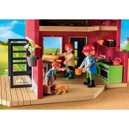 Playmobil 71248 Vidéki házikó istállóval