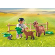 Playmobil 71442 Traktor utánfutóval és víztartállyal
