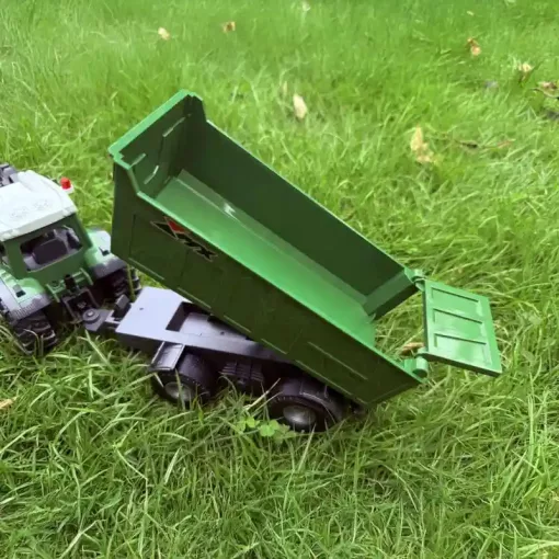 Távirányítós RC traktor utánfutóval 50cm