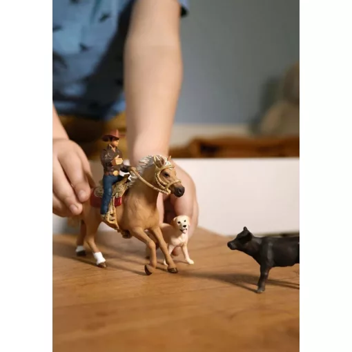 Schleich 42578 Western cowboy lovas állatokkal