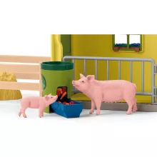 Schleich 42605 Farm istállóval és állatokkal