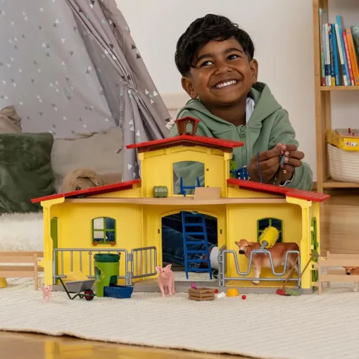 Schleich 42605 Farm istállóval és állatokkal