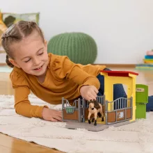Schleich 42609 Istálló izlandi pónival