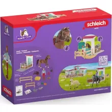 Schleich 42710 Hannah és Cayenne quarter horse lova istállóval