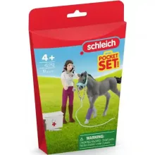Schleich 42752 Kramer asszony Trakehneni csikóval