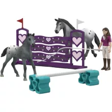 Schleich 42776 Lisa lovasiskolája appaloosa lovakkal