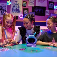 Cool Maker K-pop démonvadászok karkötő készítő gép kiegészítőkkel