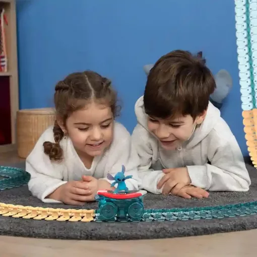 Smoby FleXtreme Disney - Stitch kezdőkészlet járművel és pályával