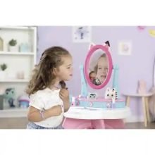 Smoby Gabi babaháza pipereasztal székkel, Gabby's Dollhouse, kozmetikai szett, asztal és szék